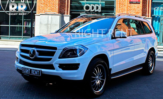 Пополнение! Белый стильный Mercedes GL!