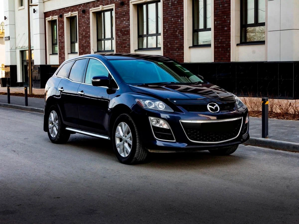 Аренда Mazda CX-7 I Рестайлинг 2012 синий с водителем в Москве, цена от  2000 р/ч