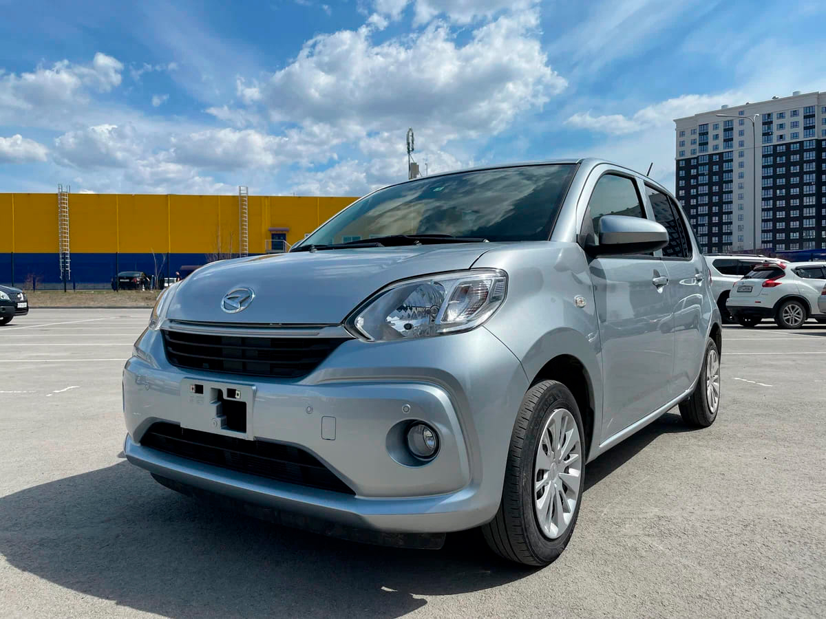 Аренда Daihatsu Boon III Рестайлинг 2020 серый с водителем в Москве, цена  от 1500 р/ч