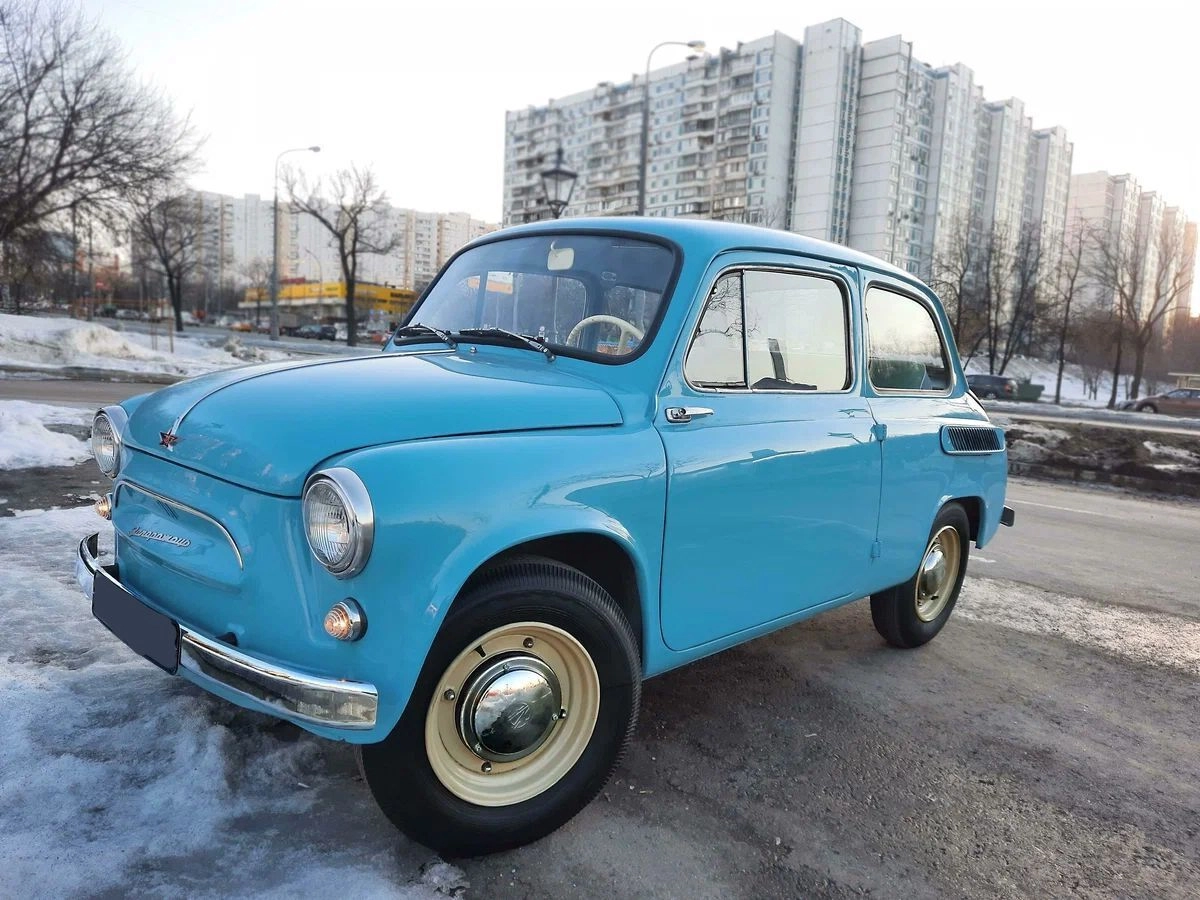 Аренда ЗАЗ 965 «Запорожец» 1966 голубой с водителем в Москве, цена от 3000  р/ч