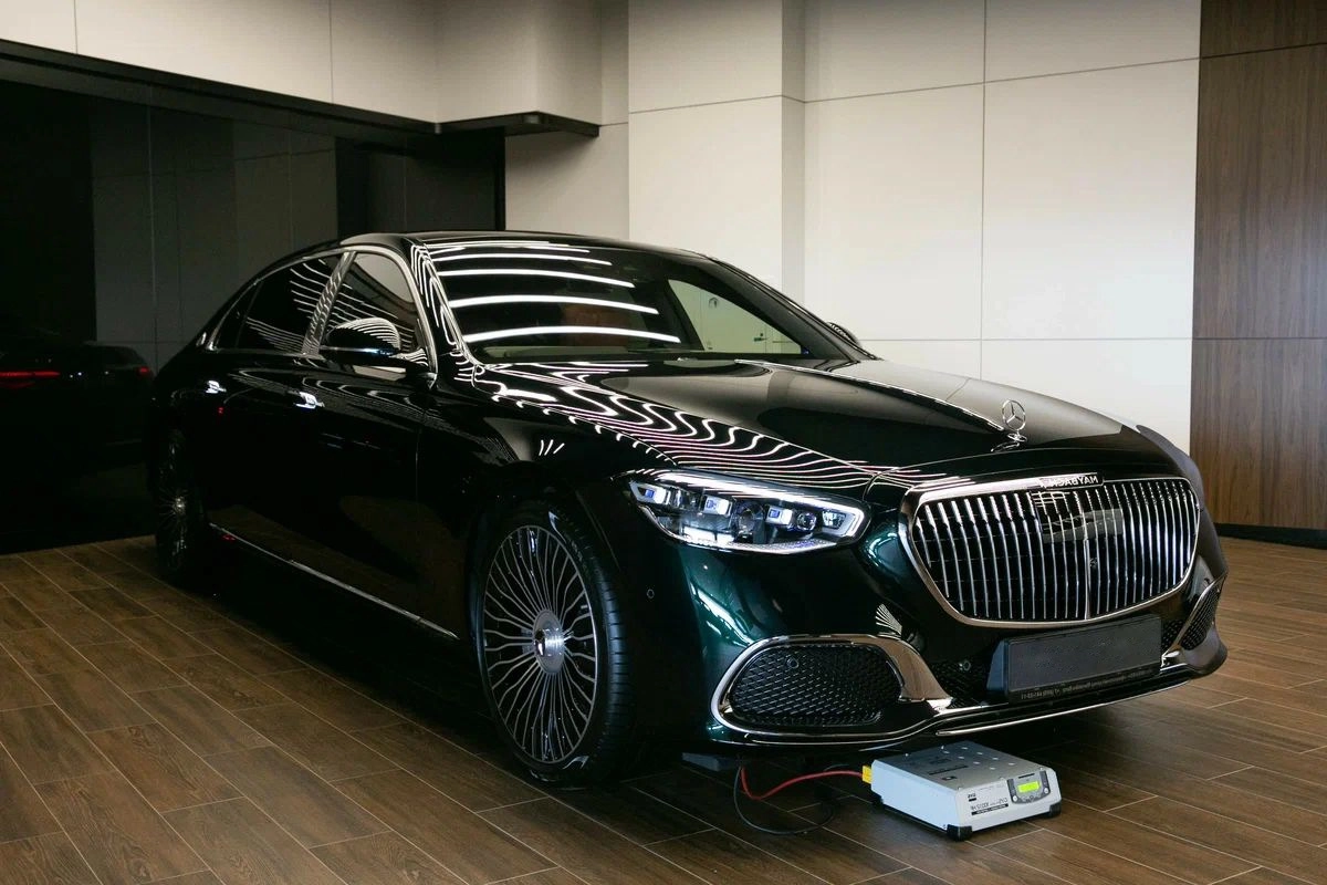 Аренда Mercedes-Benz Maybach S580 4Matic зеленый 2021 с водителем в Москве,  цена от 10000 р/ч