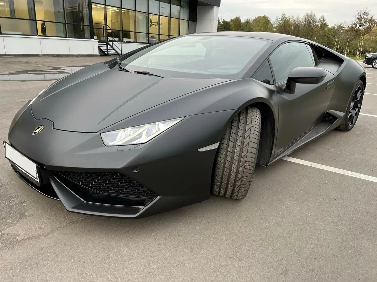 Аренда Lamborghini Huracán LP-610 черный с водителем в Москве, цена от  15000 р/ч